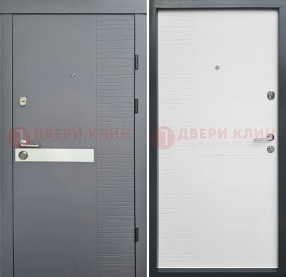Серая металлическая дверь с белой резной МДФ панелью ДМ-215 в Ликино-Дулево