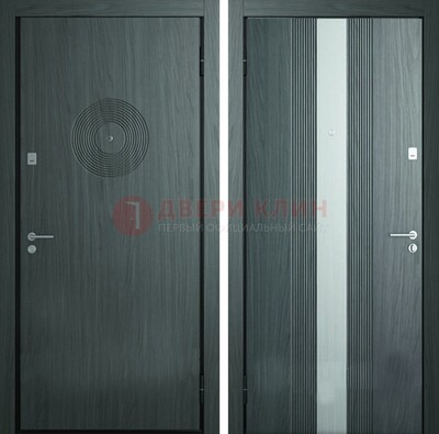 Темная железная дверь с МДФ и декоративной вставкой ДМ-25 
