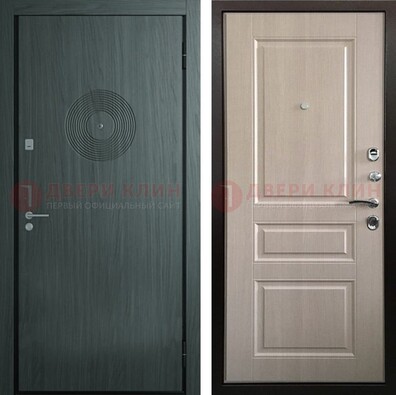 Темная железная дверь с МДФ панелями в квартиру ДМ-389 в Ликино-Дулево