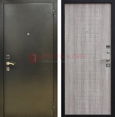 Железная темная дверь с порошковым покрытием и филенчатой МДФ ДП-297 в Ликино-Дулево