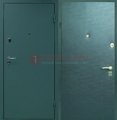 Зеленая стальная дверь с порошковым покрытием ДП-93 в Ликино-Дулево