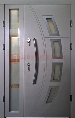 Серая железная дверь для дома со стеклом ДС-17 в Ликино-Дулево