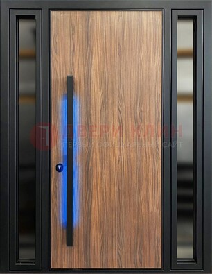 Коричневая металлическая дверь со стеклом ДС-69 в Ликино-Дулево