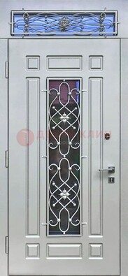 Белая железная дверь со стеклом и ковкой с верхней фрамугой ДСК-112 в Ликино-Дулево