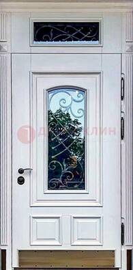 Металлическая дверь со стеклом и ковкой в белом цвете ДСК-148 в Ликино-Дулево