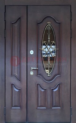 Темная металлическая дверь Винорит со стеклом и ковкой ДСК-239 в Ликино-Дулево