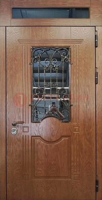 Металлическая входная дверь со стеклом и ковкой для дома ДСК-96 в Ликино-Дулево