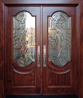 Классическая железная дверь с массивом дуба для входа ВЖ-23 в Ликино-Дулево